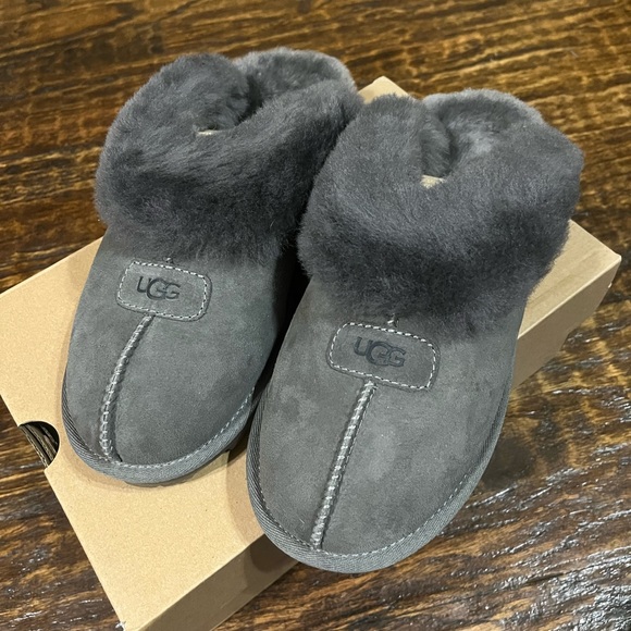 UGG Shoes - UGG Coquette Grey Slippers Women’s Size 8